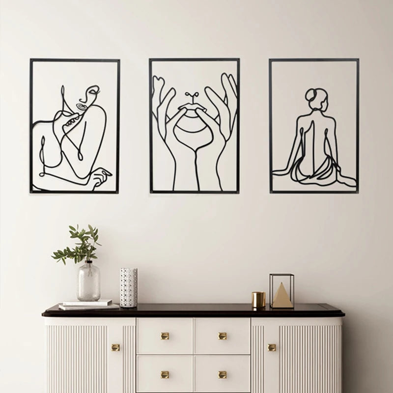 Painel Decorativo Feminino Vazado em Metal – Arte de Parede Moderna para Casa